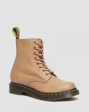 Dr Martin Martens 1460 - Pascal Virginia Leather Boots (Virginia) Boots Savannah Tan | CS74-X2BO