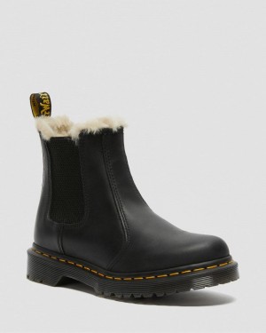 Dr Martin Martens 2976 - Faux Fur Lined Chelsea Boots (Burnished Wyoming) Boots Black | BK52-D7QQ