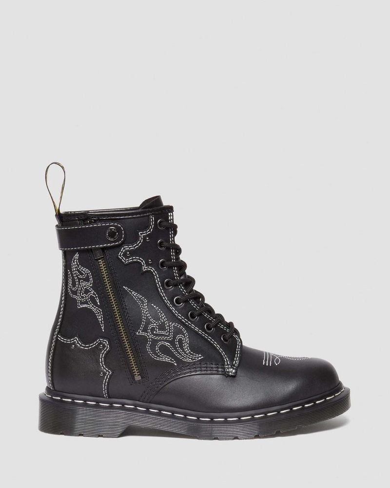 Dr Martin Martens 1460 Gothic Americana Leather Lace Up Boots (Wanama) Boots Black | BK58-R1ZD