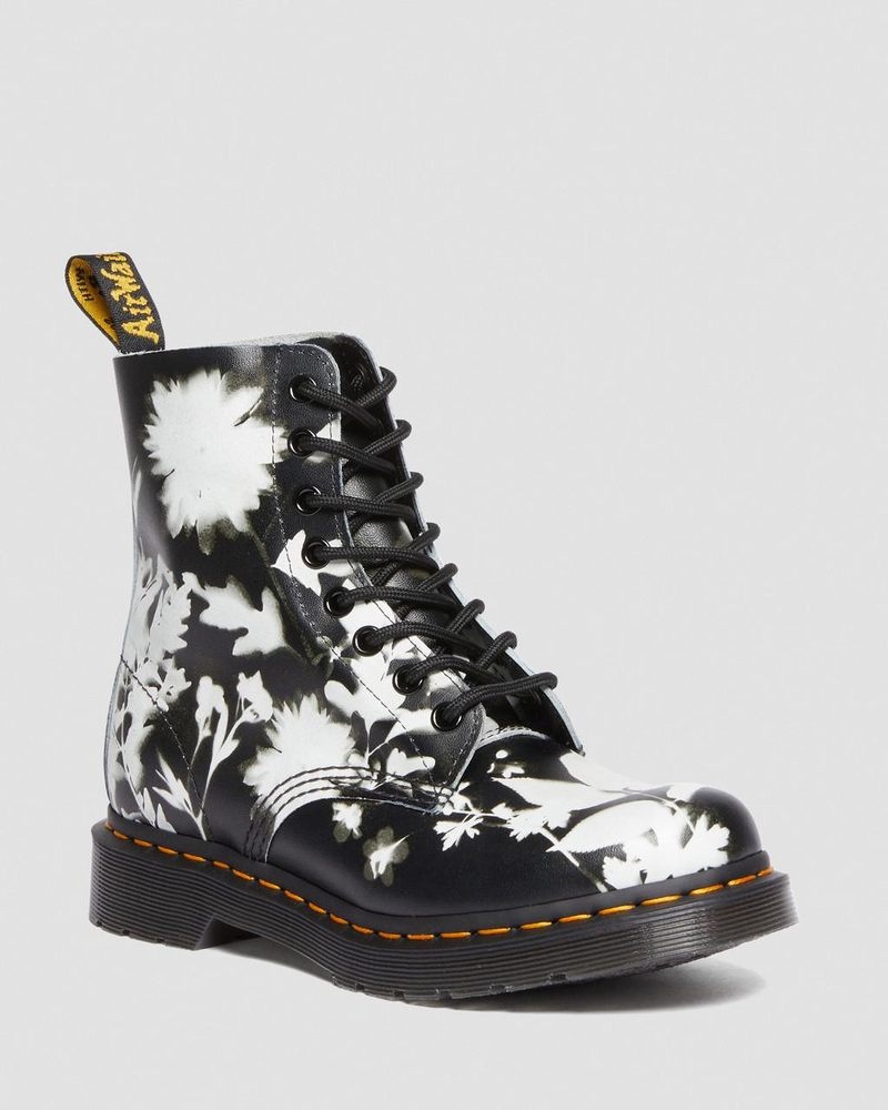 Dr Martin Martens 1460 Pascal Floral Shadow Leather Lace Up Boots (Backhand) Boots Black / White | VH92-G3IB