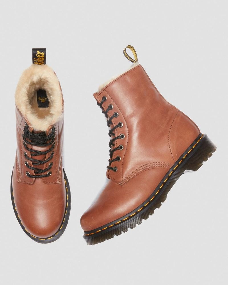 Dr Martin Martens 1460 Serena - Faux Fur-Lined Leather Boots (Farrier) Boots Tan | JL33-H7TG