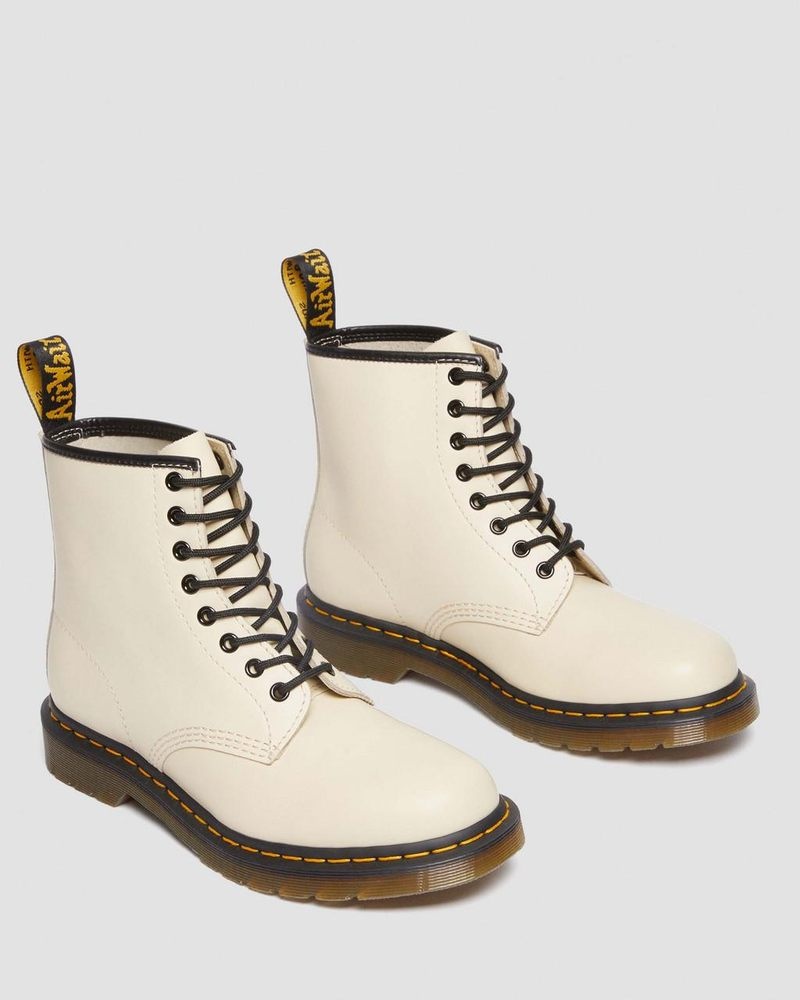 Dr Martin Martens 1460 Smooth Leather Lace Up Boots (Smooth Leather) Boots Parchment Beige | RY81-A9FP