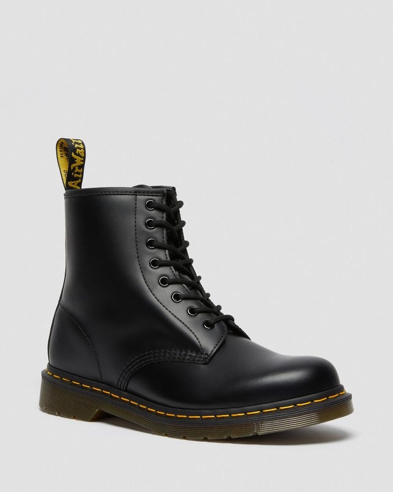 Dr Martin Martens 1460 Smooth Leather Lace Up Boots (Smooth Leather) Boots Black | HD50-W8PQ