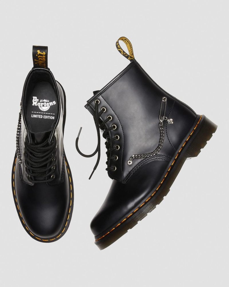 Dr Martin Martens 1460 Swarovski Leather Lace Up Boots (Smooth Leather) Shoes Black | CG54-T2CH