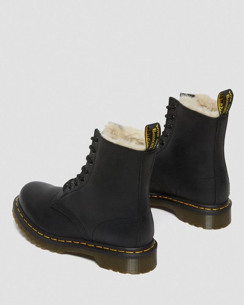 Dr Martin Martens 1460 - Faux Fur Lined Lace Up Boots (Burnished Wyoming) Boots Black | XA45-B4RB