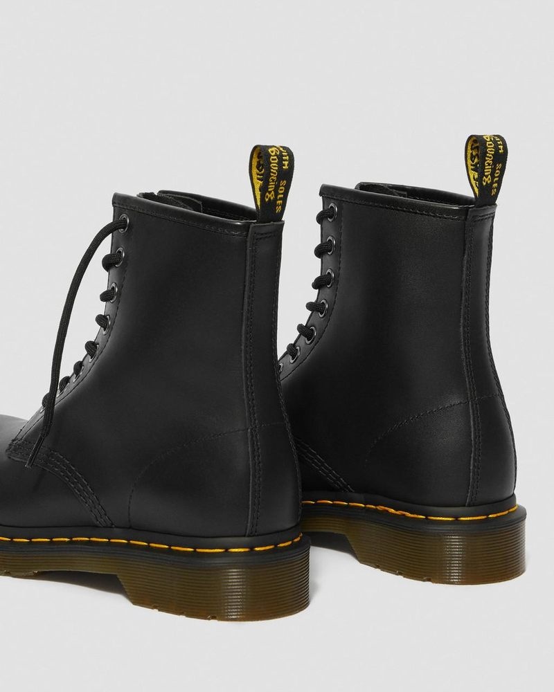 Dr Martin Martens 1460 - Nappa Leather Lace Up Boots (Nappa Leather) Boots Black | XY20-G7LG