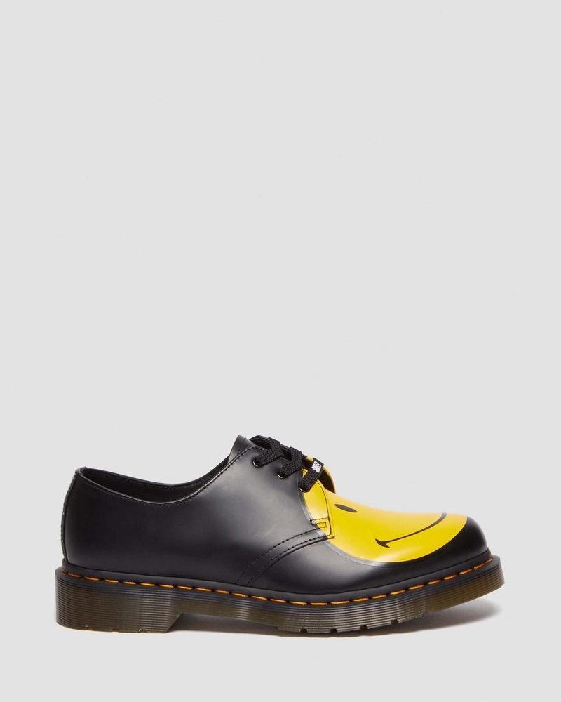 Dr Martin Martens 1461 Smiley® Smooth Leather Oxford Shoes (Smooth Leather) Shoes Black | CL27-A5QJ