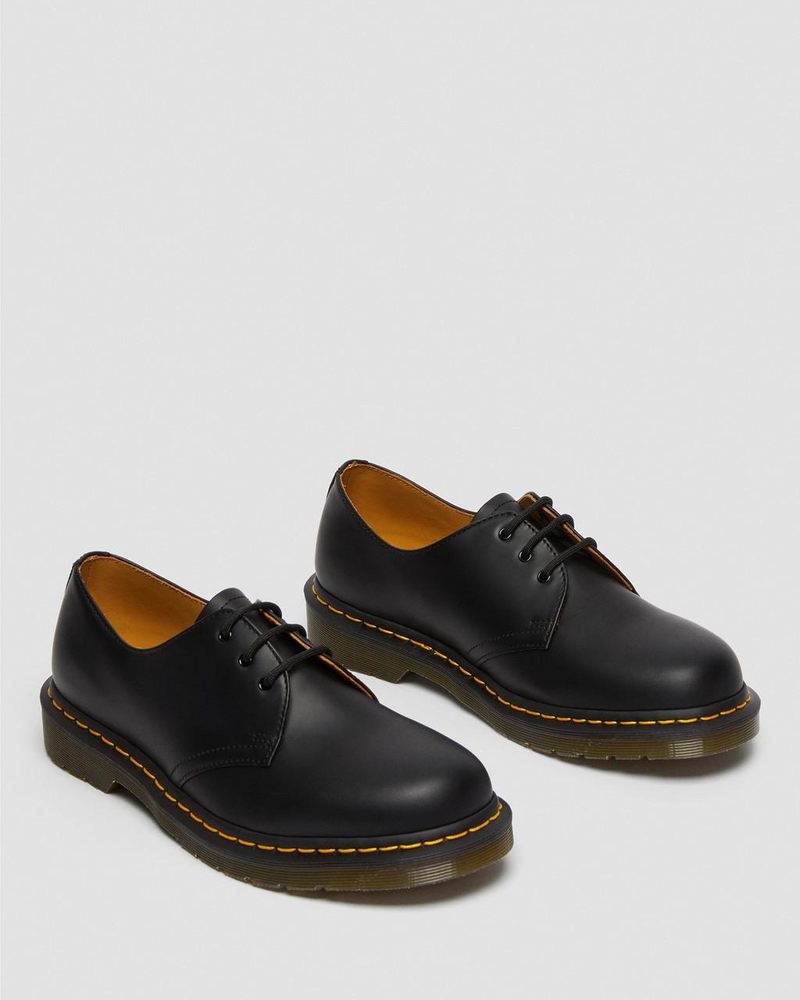 Dr Martin Martens 1461 Smooth Leather Oxford Shoes (Smooth Leather) Shoes Black | VG51-J9DL