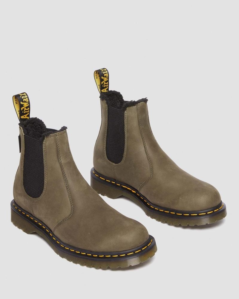 Dr Martin Martens 2976 Fleece Lined Leather Chelsea Boots (Archive Pull Up) Boots Dms Olive | LP67-D7ET