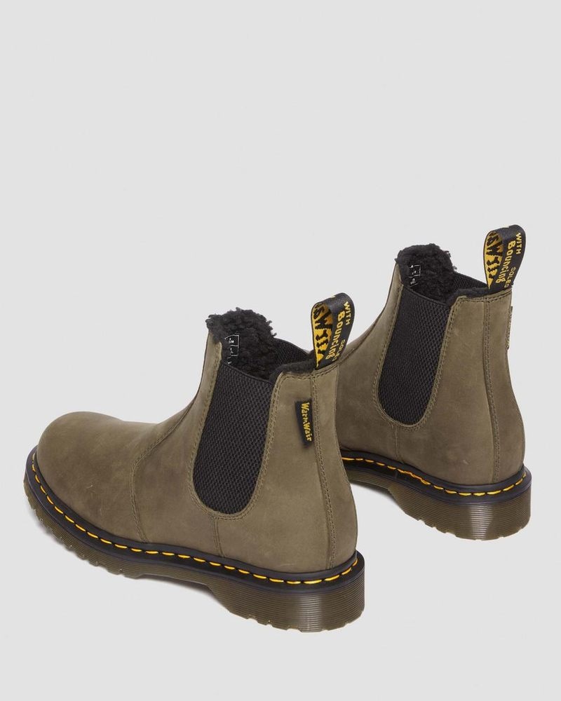 Dr Martin Martens 2976 Fleece Lined Leather Chelsea Boots (Archive Pull Up) Boots Dms Olive | LP67-D7ET