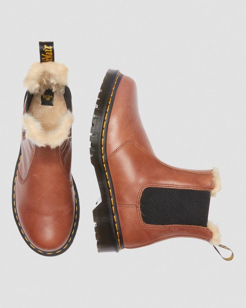 Dr Martin Martens 2976 Leonore - Faux Fur-Lined Chelsea Boots (Farrier) Boots Tan | TG29-P6VK