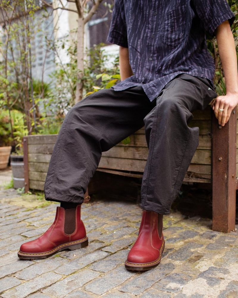 Dr Martin Martens 2976 Vintage Made In England Chelsea Boots (Quilon) Boots Red | BR68-A6DO