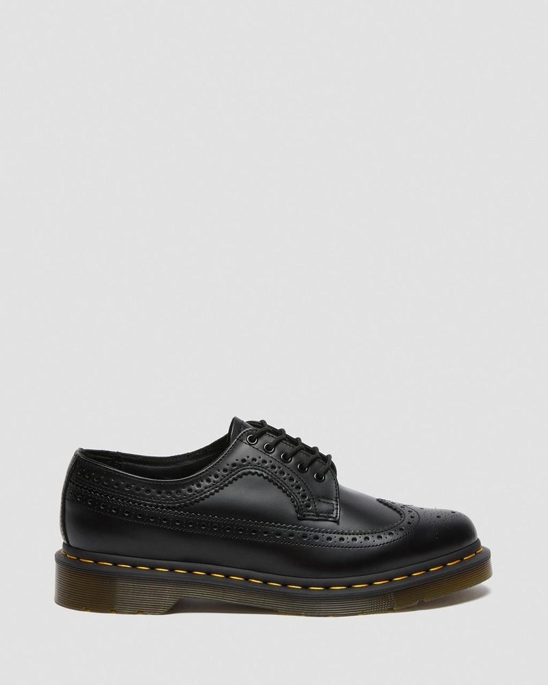 Dr Martin Martens 3989 Yellow Stitch Smooth Leather Brogue Shoes (Smooth Leather) Shoes Black | JJ28-L1YU