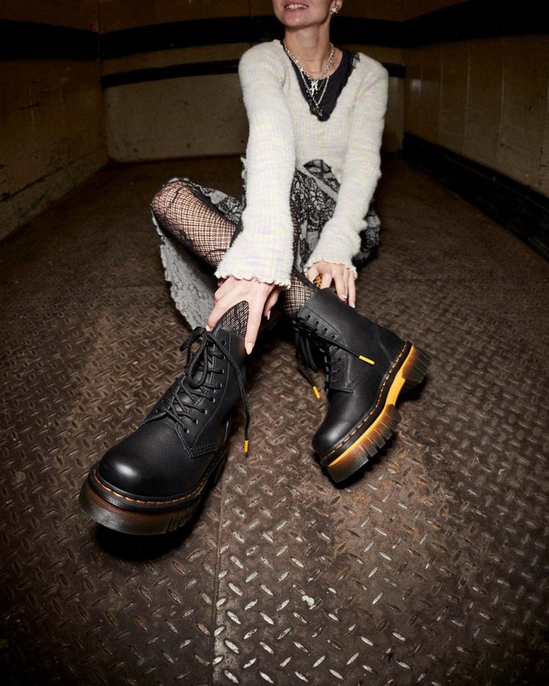 Dr Martin Martens Audrick Contrast Sole Leather Platform Ankle Boots (Polished Lucido) Boots Black | JK82-L2CF