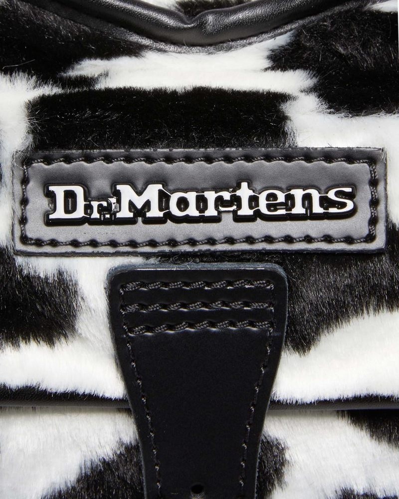 Dr Martin Martens Heart Shaped Faux Fur Cow Print Backpack (Cow Print + Kiev) Bags & Backpacks Black+White | CO47-Z0ZP