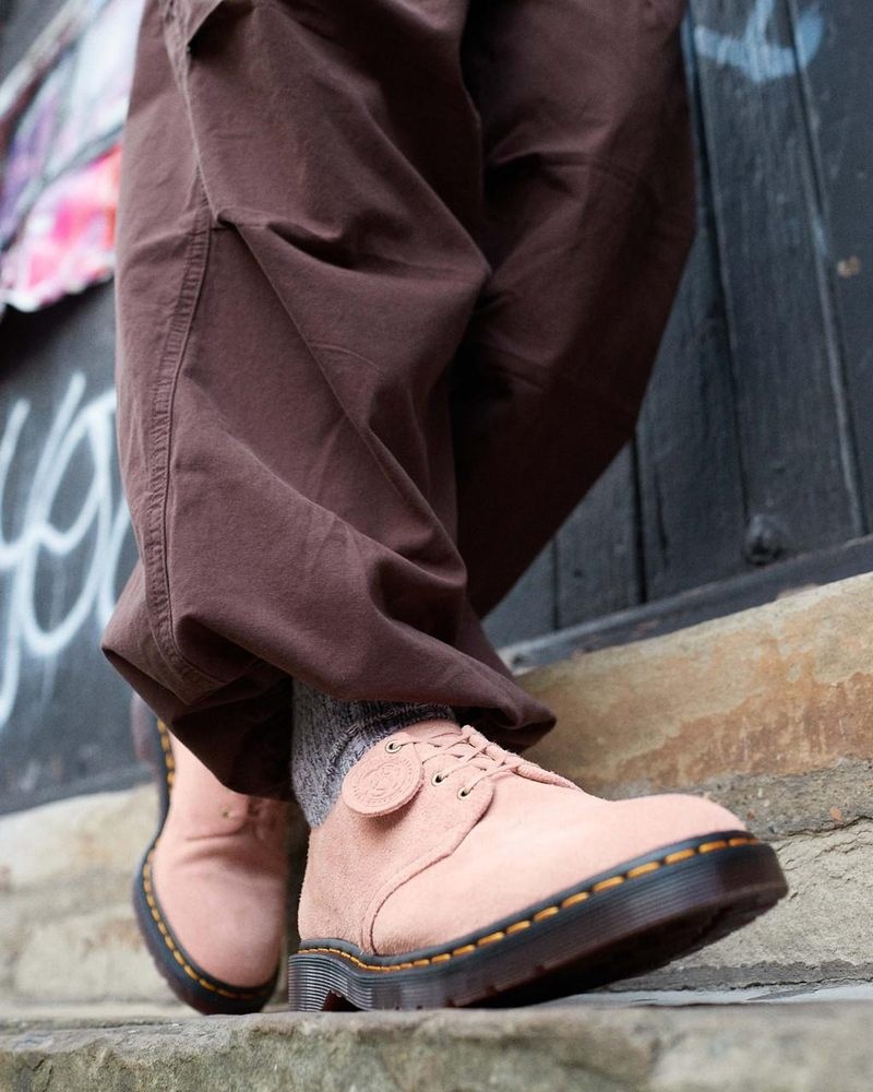 Dr Martin Martens Smiths Suede Dress Shoes (Desert Oasis Suede) Shoes Peach Beige | OK66-E7NL