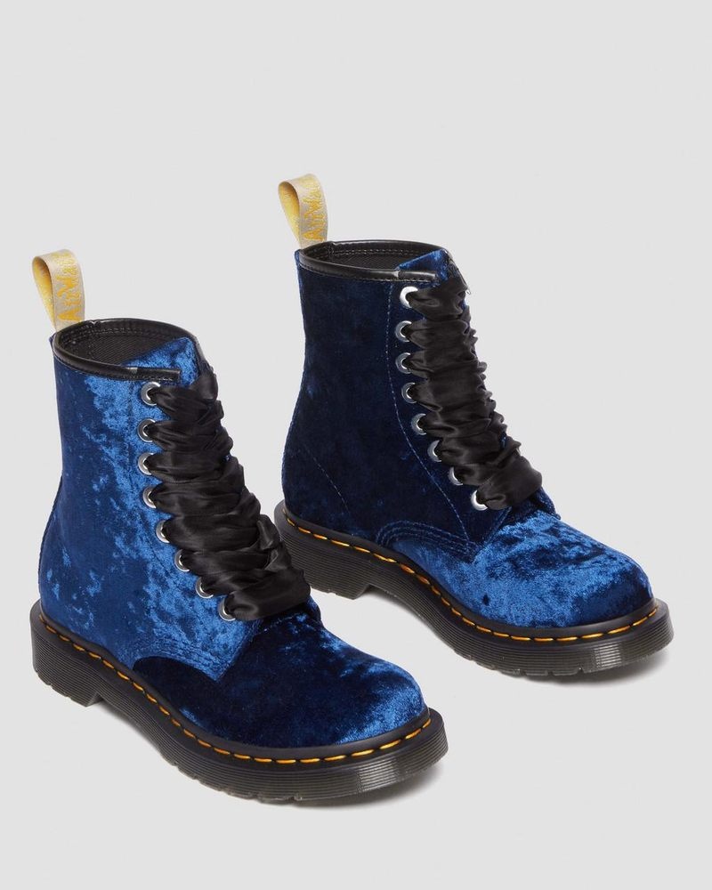 Dr Martin Martens Vegan 1460 - Crushed Velvet Lace Up Boots (Crushed Velvet) Boots Deep Blue | PK14-P5HX